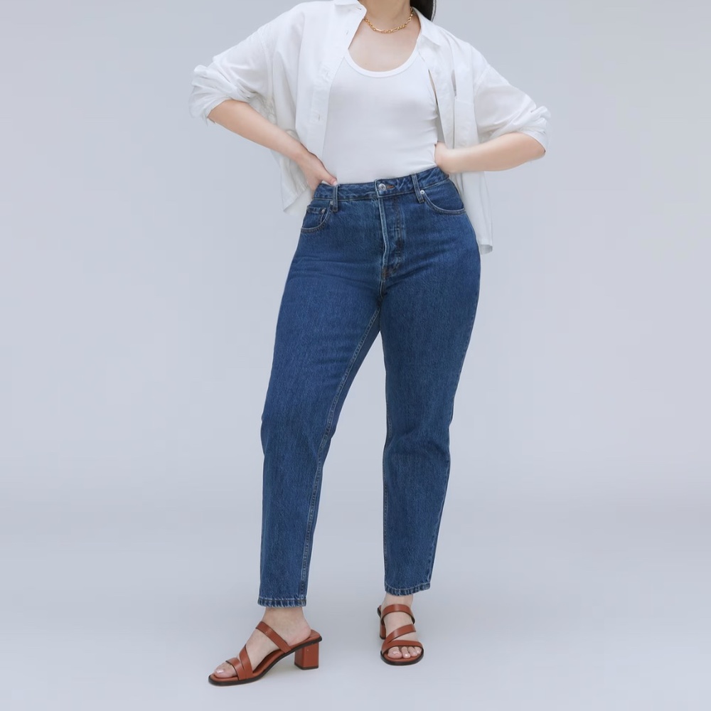 Everlane curvy 90’s cheeky straight jeans